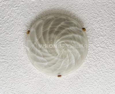 Apartamento con Renta en Venta al frente 2 Dormitorios 2 Baños, La Blanqueada, Av. 8 de Octubre, en Piso 3. Semiequipado. Amenities: 3 Parrilleros, gran Patio Juegos para Niños. Portería y Vigilancia