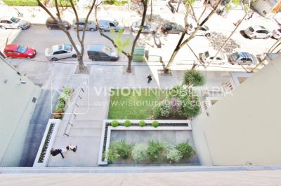 Excelente Apartamento en Pocitos, Pagola casi Rambla; 3 dormitorios y 2 baños, cocina definida. Con Garaje.