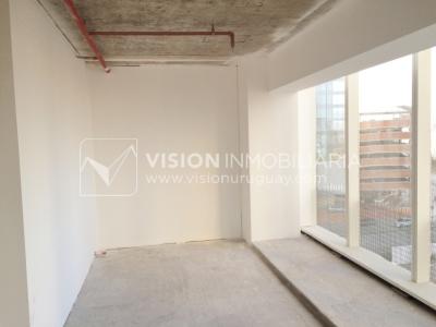 Oficina en Torre IV - Mvdeo. World Trade Center