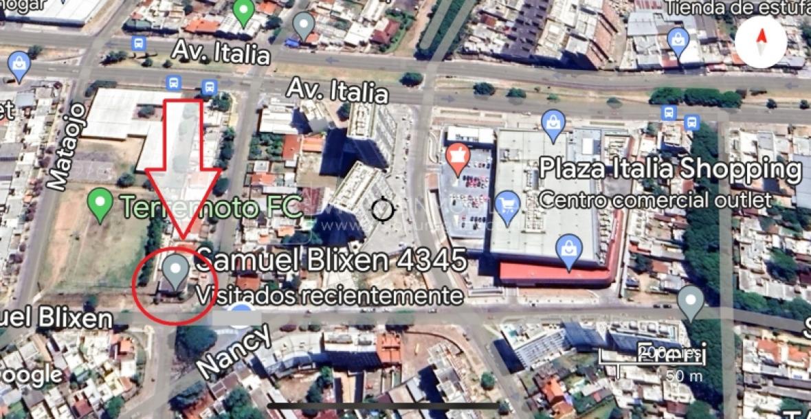 Casa en Venta de 3 Dormitorios, 2 Baños, Garaje, Jardín y Patio. 130 m2 construidos en Propiedad Horizontal -padrón de 290 m2-, en Malvín Sur a 50 mts. de Plaza Italia. U$ 220.000-9