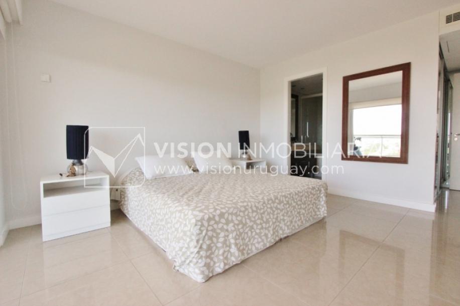 Apto en Aquarela Tower, lo mejor de Punta del Este | 4 dorm en suite + servicio, 253 m2 -29