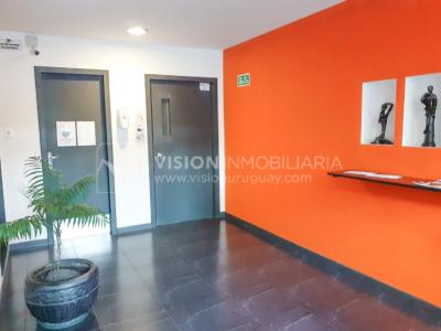 Apto 2 Dorm 1 Baño, Piso 5 MB vista, Terraza Lav, 50 m2., Centro