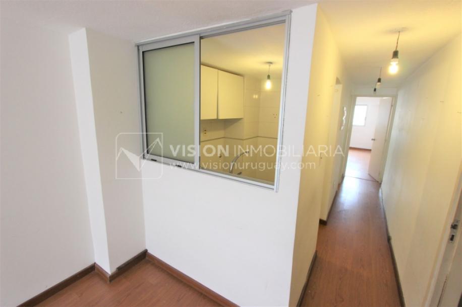 Apartamento al Frente de 1 Dormitorio y 1 Baño, impecable, Pocitos-8
