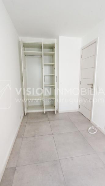 Apto nuevo 2 Dorm, 1 Baño, Av Libertador, 3er Piso MB vista, Sol directo todo el día, 2 balcones, 51 m2, Centro / Aguada. Renta sin impuestos: Vivienda Social.-35