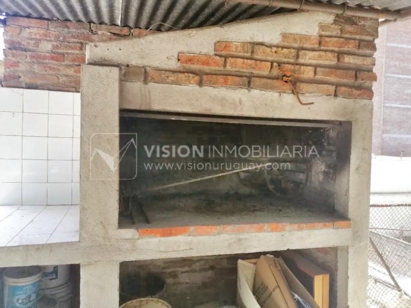 Apto. con Renta, 2 Dorm y 2 Baños, 63 m2, Cordón Sur, 2do Piso por Escalera, Parrillero compartido-25