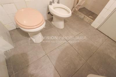 Apto 2 Dorm 1 Baño, Piso 5 MB vista, Terraza Lav, 50 m2., Centro