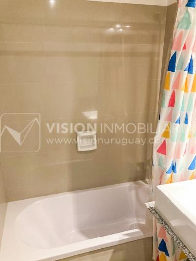 Casa en Venta en GREENS, Barrio Privado diseñado por el Arq. Carlos Ott. 3 dormitorios y 3 baños, 2 cocheras - U$ 340.000 dólares