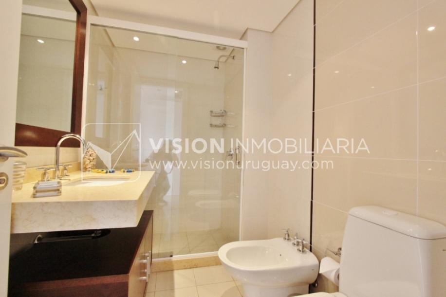 Apto en Aquarela Tower, lo mejor de Punta del Este | 4 dorm en suite + servicio, 253 m2 -62