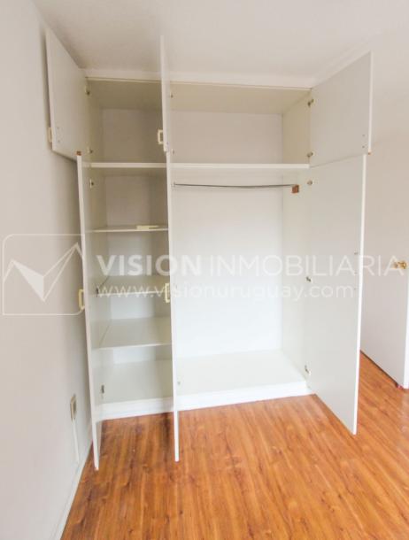 Apto. 1 Dorm. divino punto en Pocitos, a 200m de Rambla, 34m2. Alquiler $26.000 / GC $3500-9