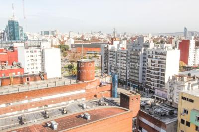 Tres Cruces Apto 1 Dorm, Piso 15 - vistas, Balcón y Terraza Lav, 43 m2.