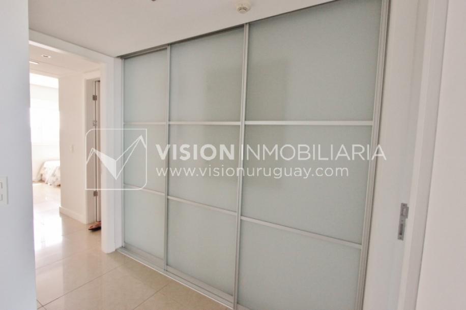 Apto en Aquarela Tower, lo mejor de Punta del Este | 4 dorm en suite + servicio, 253 m2 -50