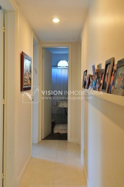 Apto. VIP sobre Rbla. 140 m2 con 3 dorm, 3 baños, cochera 2 automóviles-6