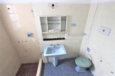 Casa de 212m2 & terreno de 359m2, Av. Luis A. de Herrera casi Rambla, Buceo-Pocitos