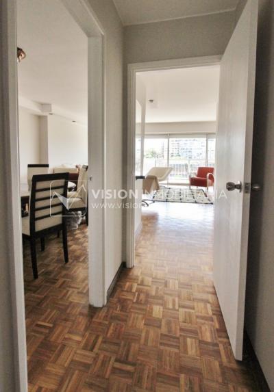 Alquila Apto. de 200m2 sobre el Parque Villa Biarritz, 3 dorm+servicio, garaje