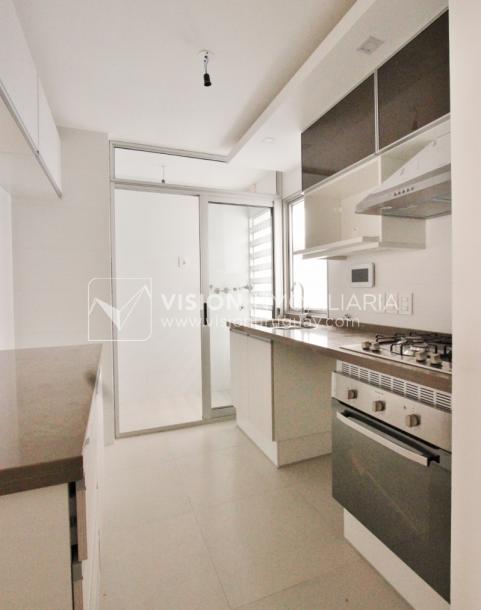 Apto en Puertito del Buceo, 4to Piso, finas terminaciones, a estrenar ya.-11