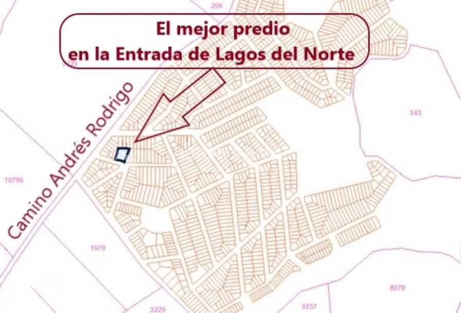 Venta de Casa / Chacra en Lagos del Norte, Rivera. 1.769 m2 de Terreno y 137 m2 Construidos. Piscina. Casa en una planta, Construcción Tradicional con Tejas. 4 dormitorios y 2 baños completos. Gran estufa a Leña. U$ 115.000 dólares-35