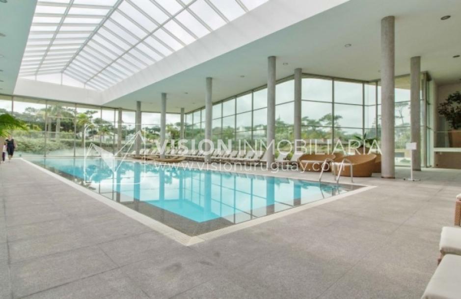 Apto en Aquarela Tower, lo mejor de Punta del Este | 4 dorm en suite + servicio, 253 m2 -98