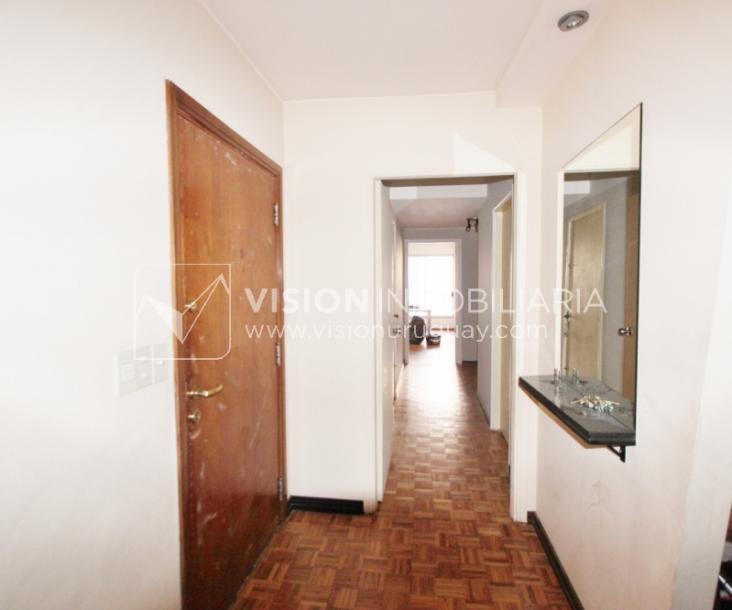 Alquila Apto. de 200m2 sobre el Parque Villa Biarritz, 3 dorm+servicio, garaje-28