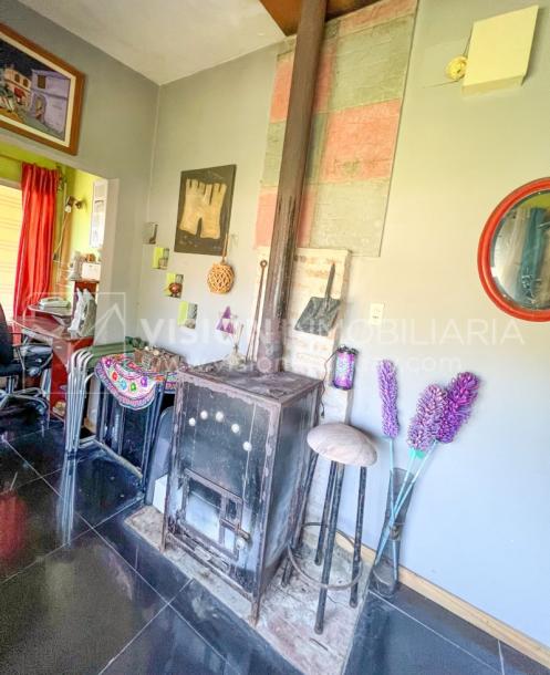 Venta conjunta de Dos Casas independientes en un gran terreno de 622 m2, una de 2 Dormitorios y 1 Baño, la otra de 1 Dormitorio y 1 Baño, Parrillero, Garaje. Barrio Español del balneario Atlántida, 8 cuadras al Norte de la Interbalnearia por Ruta 11.-25