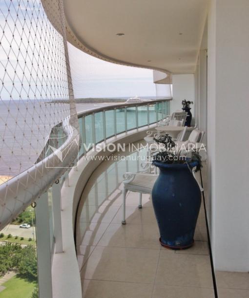 Apto en Aquarela Tower, lo mejor de Punta del Este | 4 dorm en suite + servicio, 253 m2 -20