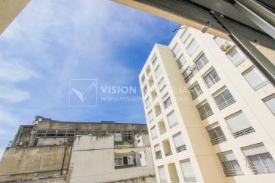 Apto nuevo 2 Dorm, 1 Baño, Av Libertador, 3er Piso MB vista, Sol directo todo el día, 2 balcones, 51 m2, Centro / Aguada. Renta sin impuestos: Vivienda Social.