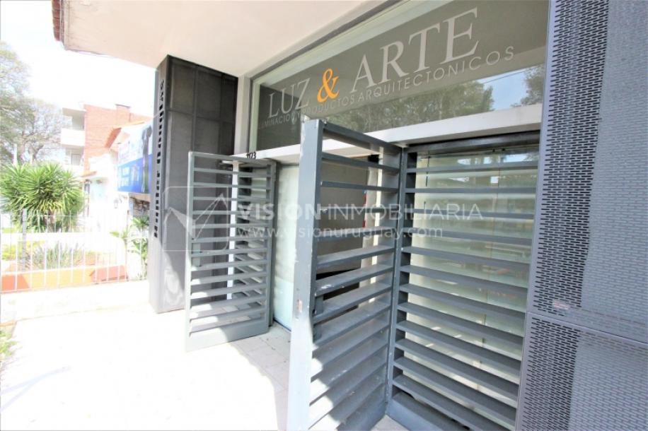 Casa de 212m2 & terreno de 359m2, Av. Luis A. de Herrera casi Rambla, Buceo-Pocitos-8