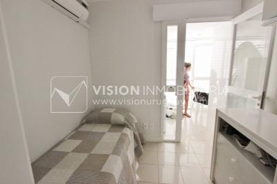 Apto en Aquarela Tower, lo mejor de Punta del Este | 4 dorm en suite + servicio, 253 m2 