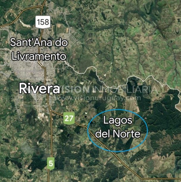 Venta de Casa / Chacra en Lagos del Norte, Rivera. 1.769 m2 de Terreno y 137 m2 Construidos. Piscina. Casa en una planta, Construcción Tradicional con Tejas. 4 dormitorios y 2 baños completos. Gran estufa a Leña. U$ 115.000 dólares-21