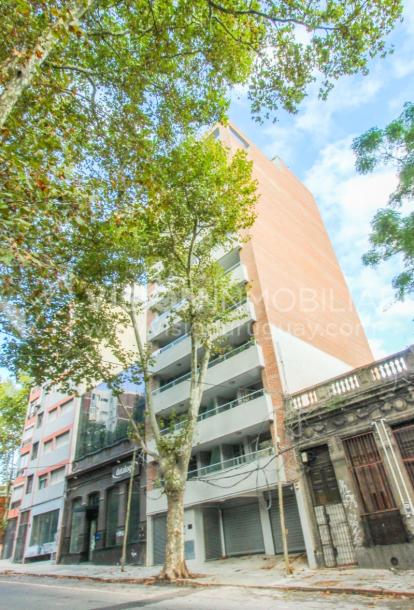Apartamento en Venta 2 dormitorios y 1 baño, Palermo Parque Rodó Cordón Sur, 6to piso al frente-34
