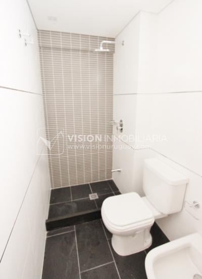 Apto en Puertito del Buceo, 4to Piso, finas terminaciones, a estrenar ya.