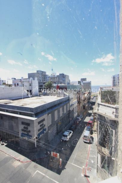 Edificio Palacio Amézaga, oportunidad de inversión, a reciclar para sede corporativa, oficinas u otro destino, 1500 m2 en el corazón de la Cd. Vieja.-70