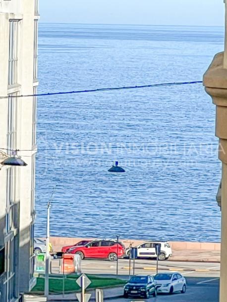 Oportunidad de Inversión: Venta de Mansión de 1905 de prestancia Señorial. Son 676 m2 en 2 plantas. Inmaculada, gran nivel. Amueblada. Ciudad Vieja. Terreno de 393 m2. Fachada de 10,5 mts. por calle Misiones. Protección Patrimonial grado 3 - U$ 507.1-46