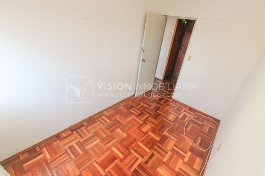 Apto 2 Dorm 1 Baño, Piso 5 MB vista, Terraza Lav, 50 m2., Centro-14