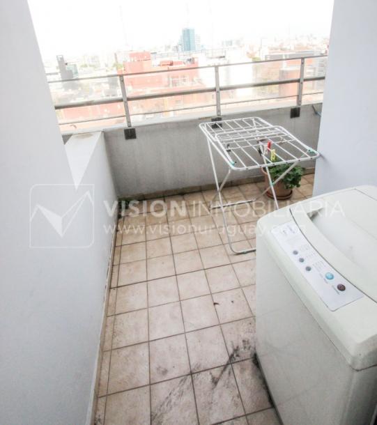 Tres Cruces Apto 1 Dorm, Piso 15 - vistas, Balcón y Terraza Lav, 43 m2.-12
