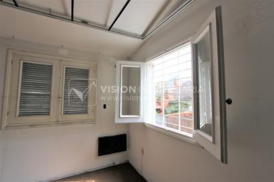 Casa de 212m2 & terreno de 359m2, Av. Luis A. de Herrera casi Rambla, Buceo-Pocitos