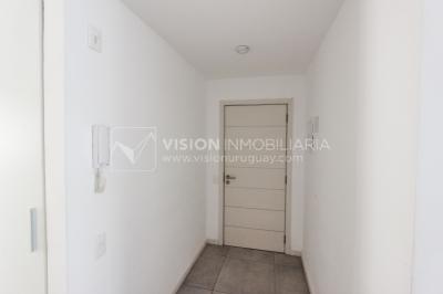 Apto nuevo 2 Dorm, 1 Baño, Av Libertador, 3er Piso MB vista, Sol directo todo el día, 2 balcones, 51 m2, Centro / Aguada. Renta sin impuestos: Vivienda Social.