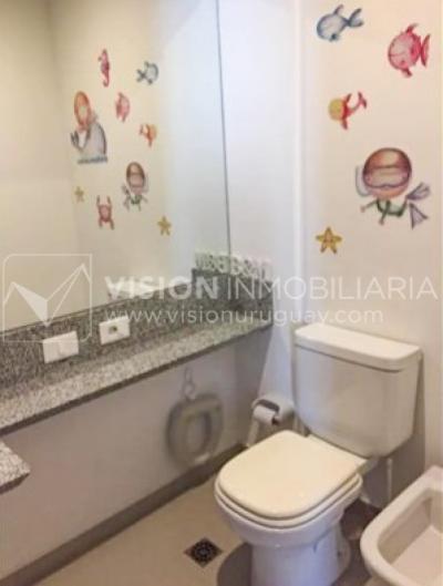 Casa en Venta en GREENS, Barrio Privado diseñado por el Arq. Carlos Ott. 3 dormitorios y 3 baños, 2 cocheras - U$ 340.000 dólares