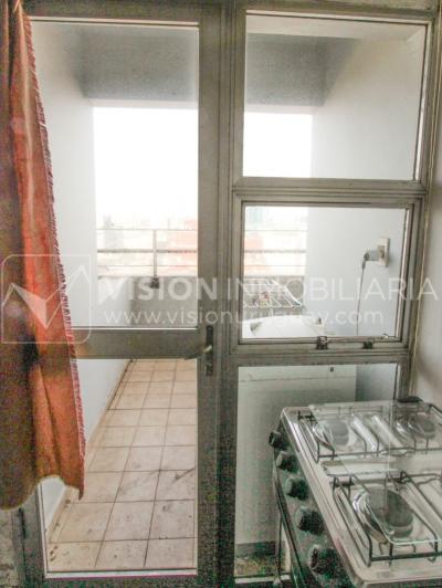 Tres Cruces Apto 1 Dorm, Piso 15 - vistas, Balcón y Terraza Lav, 43 m2.