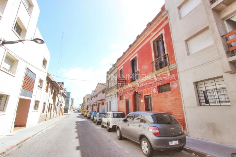 Hospedaje Hotel Hostal Pensión con Renta, 30 habitaciones, 457m2 construidos, Cd. Vieja-46