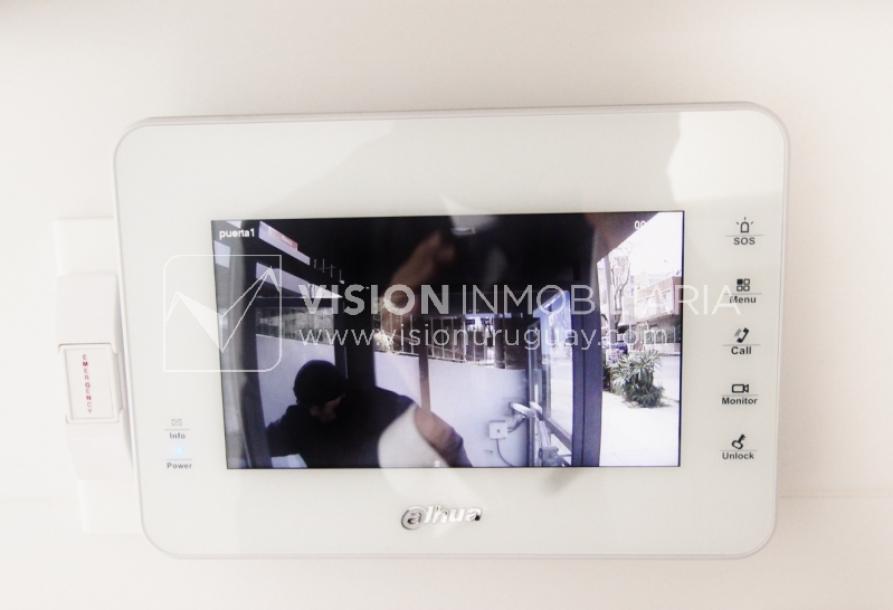 Apto en Puertito del Buceo, 4to Piso, finas terminaciones, a estrenar ya.-13