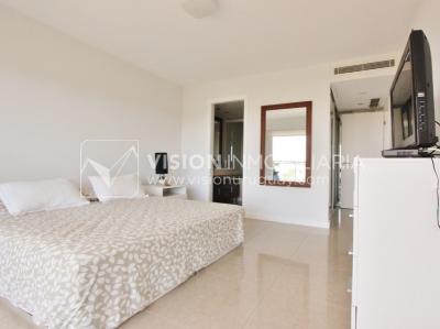 Apto en Aquarela Tower, lo mejor de Punta del Este | 4 dorm en suite + servicio, 253 m2 