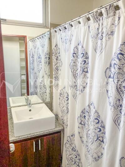 Casa en Venta en GREENS, Barrio Privado diseñado por el Arq. Carlos Ott. 3 dormitorios y 3 baños, 2 cocheras - U$ 340.000 dólares