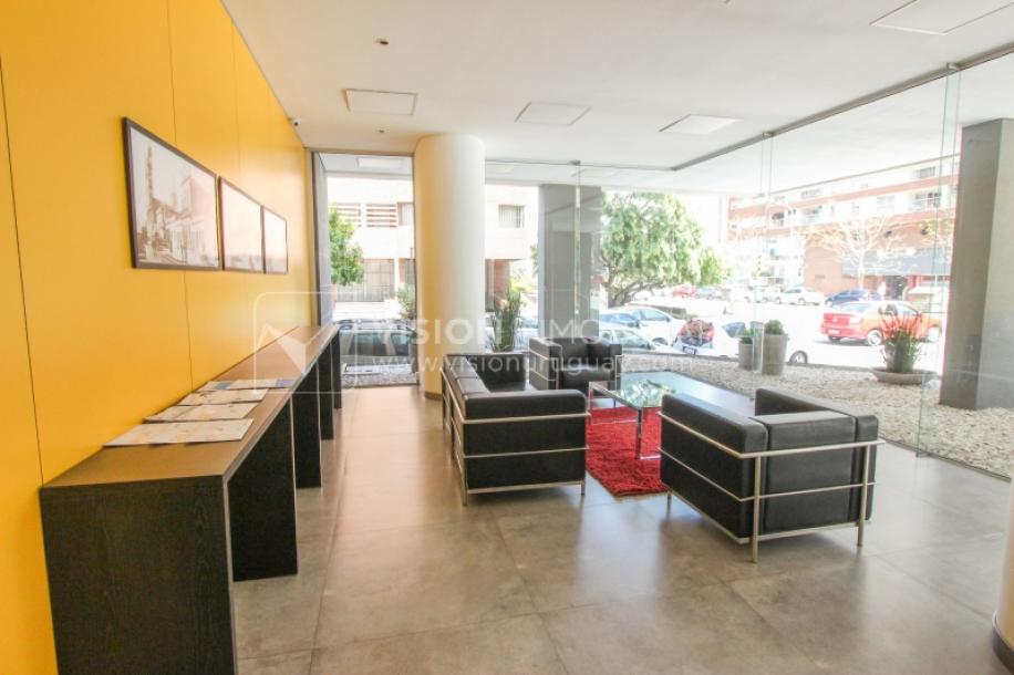 Apto nuevo 2 Dorm, 1 Baño, Av Libertador, 3er Piso MB vista, Sol directo todo el día, 2 balcones, 51 m2, Centro / Aguada. Renta sin impuestos: Vivienda Social.-44