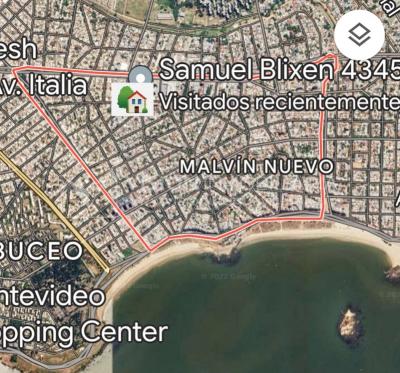 Casa en Venta de 3 Dormitorios, 2 Baños, Garaje, Jardín y Patio. 130 m2 construidos en Propiedad Horizontal -padrón de 290 m2-, en Malvín Sur a 50 mts. de Plaza Italia. U$ 220.000