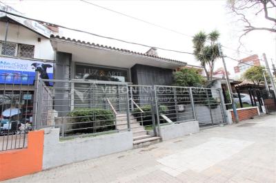 Casa de 212m2 & terreno de 359m2, Av. Luis A. de Herrera casi Rambla, Buceo-Pocitos