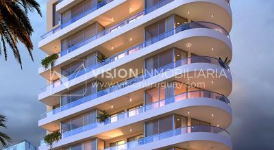 Penthouse Piso 11 frente al GOLF