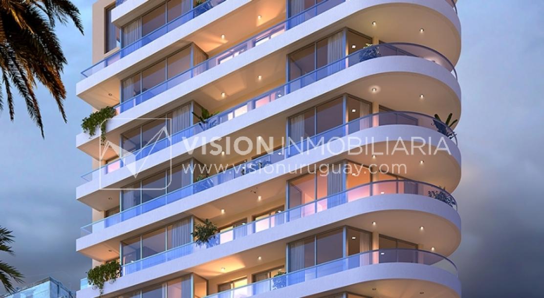 Penthouse Piso 11 frente al GOLF-3