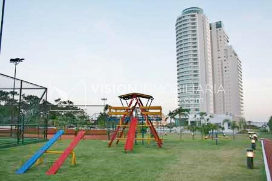 Apto en Aquarela Tower, lo mejor de Punta del Este | 4 dorm en suite + servicio, 253 m2 -103