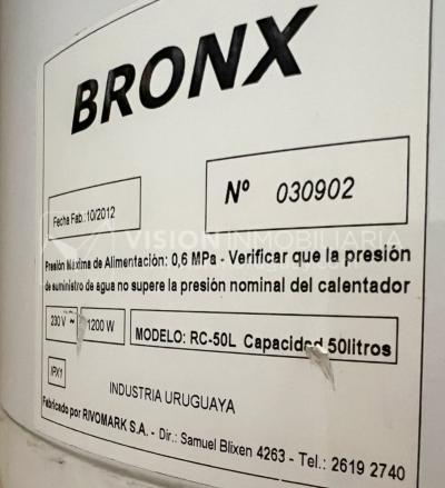 Apartamento con Renta en Venta al frente 2 Dormitorios 2 Baños, La Blanqueada, Av. 8 de Octubre, en Piso 3. Semiequipado. Amenities: 3 Parrilleros, gran Patio Juegos para Niños. Portería y Vigilancia