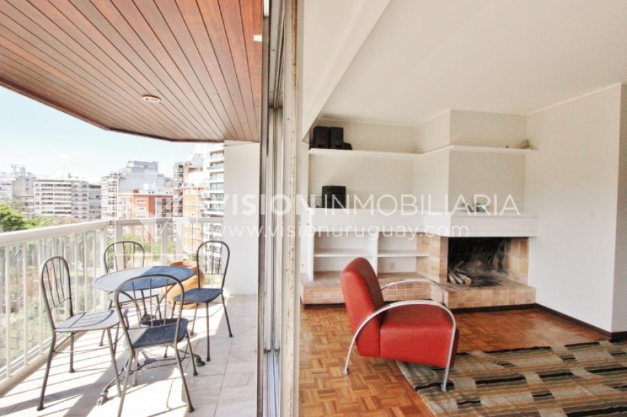Alquila Apto. de 200m2 sobre el Parque Villa Biarritz, 3 dorm+servicio, garaje-19
